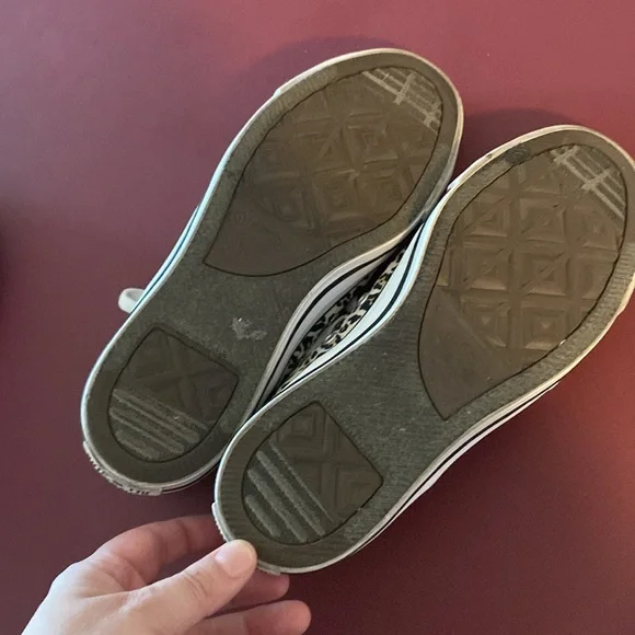 Converse - Picture 4 of 5